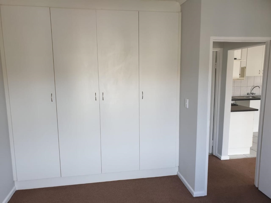 1 Bedroom Property for Sale in Strand Central Western Cape